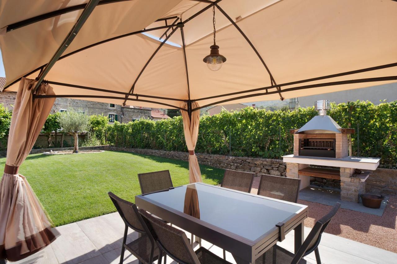 Agriturismo Il Borgo - Lavanda Villanova d'Albenga Luaran gambar